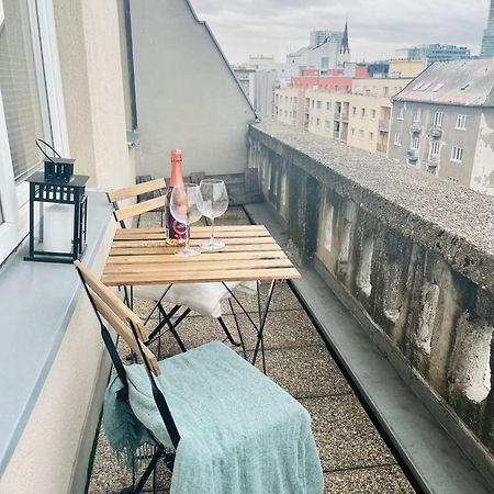 Charming Studio In The Old Town Apartment Bratislava Ngoại thất bức ảnh