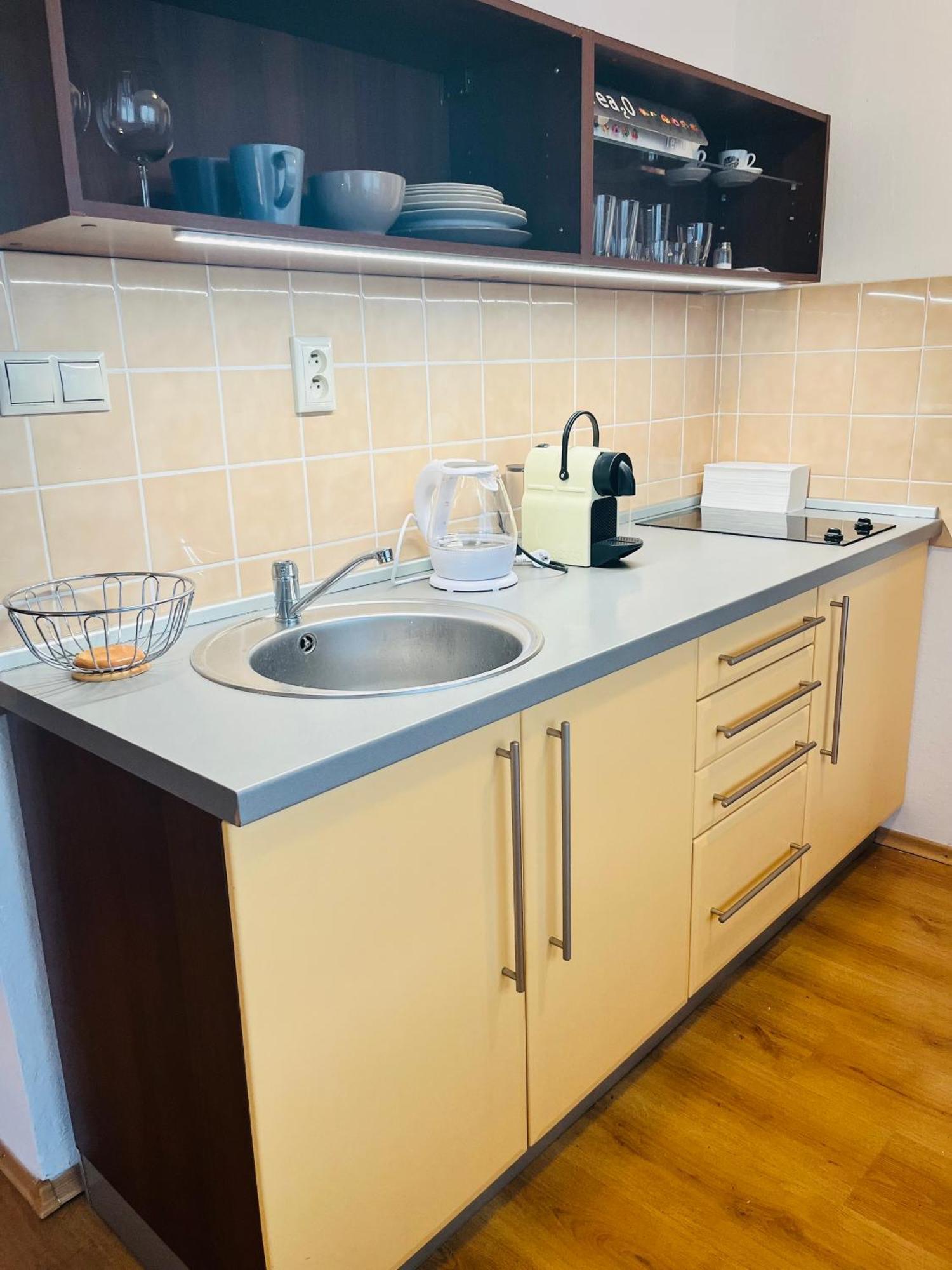 Charming Studio In The Old Town Apartment Bratislava Ngoại thất bức ảnh