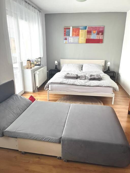 Charming Studio In The Old Town Apartment Bratislava Ngoại thất bức ảnh