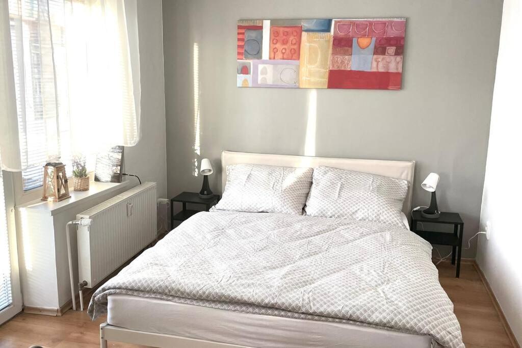 Charming Studio In The Old Town Apartment Bratislava Ngoại thất bức ảnh